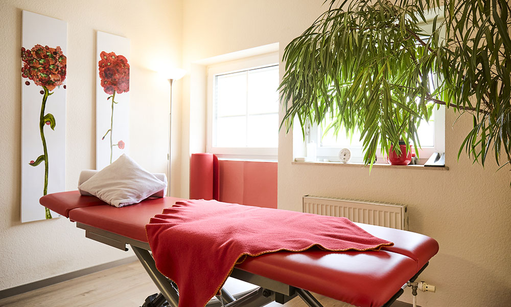 Flur der Praxis mit Bild