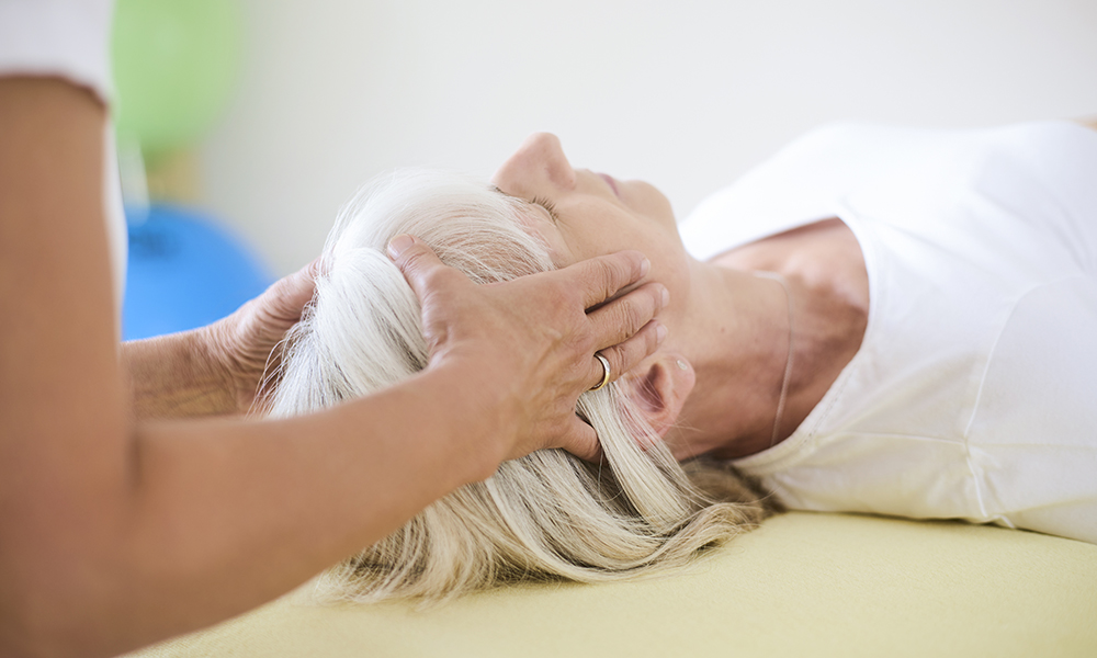 Behandlung von Kiefergelenksbeschwerden